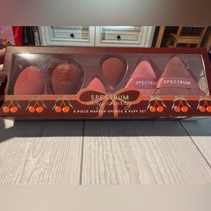 NIB Spectrum Very Cherry 6-piece Set
